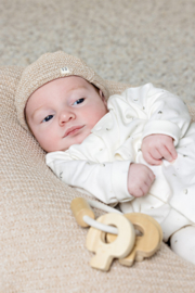 Petite Maison- baby bgebreide muts-Oatmeal