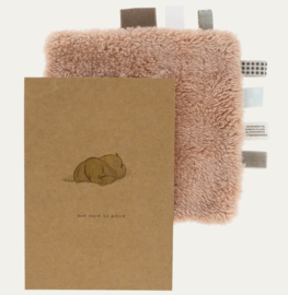 Snoozebaby Giftcard 456-one more to adore-Elephant-Milky Rust