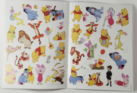 Walt Disney color and stickers - Winnie the Pooh-meerdere kleuren