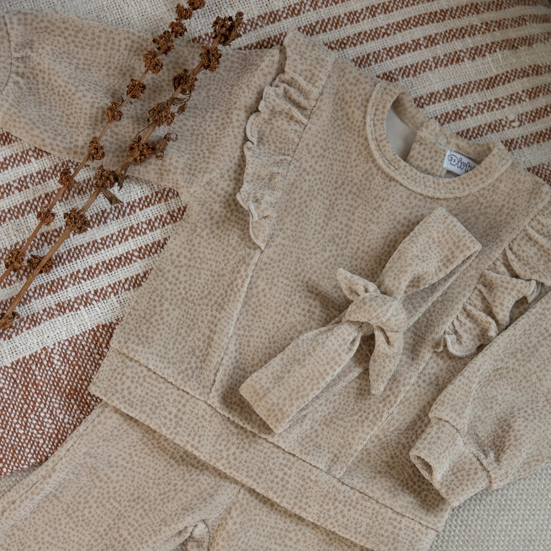 Dirkje-Meisjes 2 pce babypakje ls + hoofdband-beige grijs