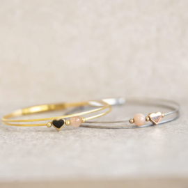 Armband met edelsteen en hartje goud
