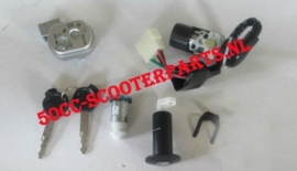 Contactslot Turbho Rl-50 Iva Lux 50 BTC RIVA Vespelini HT125T-12-15-01