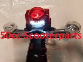 Achterlicht + Knipperlichten Led Agm Btc Retro scooter 444117CH
