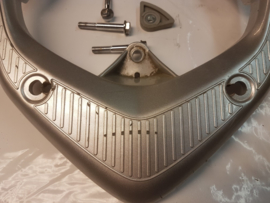 Oppakbeugel achter Honda Dylan 125 81200KGF900 Gebruikt