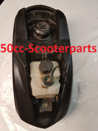 Benzinetank Peugeot Ludix 10 Snake Gebruikt origineel 763240