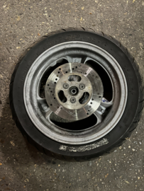 Voorwiel Velg met band Suzuki Uf 50 Estilete 54140-02E50-E91 Gebruikt