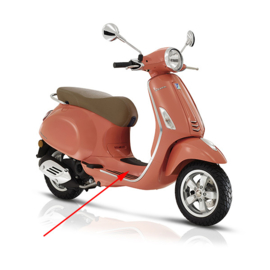 Treeplank Vespa Primavera Sprint roze 889/ a origineel 67361200t9