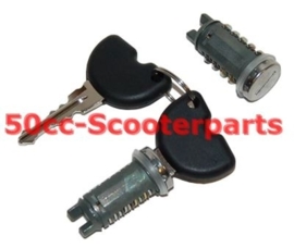 Contactslot Set Vespa Et2 Et4 Lx S Lxv Piaggio Fly Zip 2000 70233