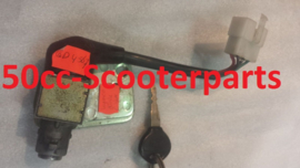 Contactslot Kymco dink  GD4567 Gebruikt