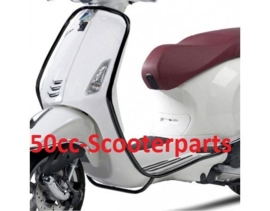 Sierbeugels Vespa Primavera Sprint voorzijde mat zwart origineel 1B001271