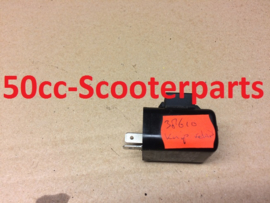 Knipperlicht Relais Suzuki Uf 50 Estilete 38610-09420-000 Gebruikt