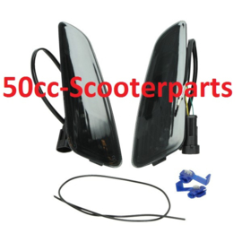 Knipperlicht LED set audi style weglopend (voorzijde) Vespa Primavera Sprint smoke  38836