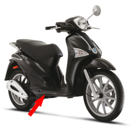 Onderspoiler Piaggio liberty 4T RST zwart vulcano 98 a origineel 65574200xn2