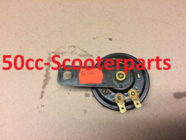 Claxon Toeter Suzuki Uf 50 Estilete 38500-22F00-000 Gebruikt