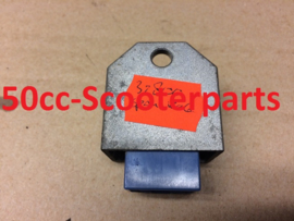 Spanningsregelaar Suzuki Uf 50 Estilete 32800-43E10-000 Gebruikt