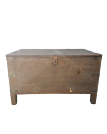 Oude kist uniek item 64x39x37