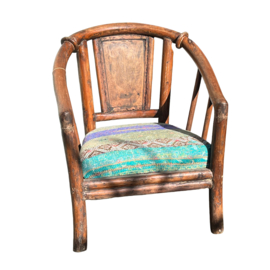 Naga Loungechair | Unieke Loungestoel met Vintage Kantha