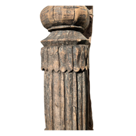 Oude Indiase Pilaar – Authentiek Vintage Decoratieobject