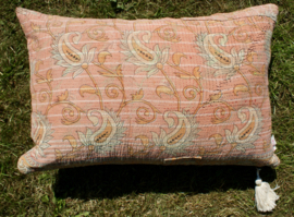 Vintage Kantha kussen 50x70 pink orange pastel