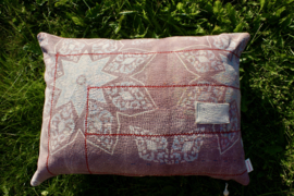 Vintage Kantha kussen 50x70  pastel