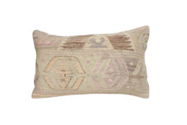 Vintage kelim kussen 50x30 natural white off-white brown pink