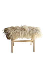 Houten bankje met schapenvacht 70 cm Krul/Bergschaap camel