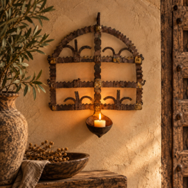 Vintage Wand-Diya uit India – Authentieke Olielamp voor aan de Muur