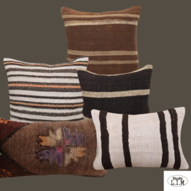 Vintage kelim kussen 60x40 cm  dark brown offwhite