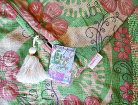 Vintage Kantha kussen 40x60 green