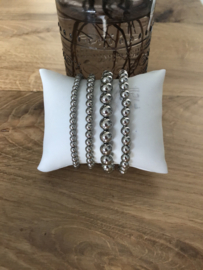 Exclusieve silvercolour kralen 6 mm 25 st.