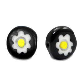 Millefiori glaskralen disc flower 8mm Black-white-yellow Per 4 st.