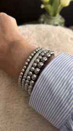 Moederdag set armbanden Exclusieve silvercolour kralen