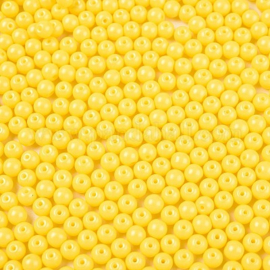 Glaskralen 4/5mm opaque yellow 50st