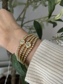 Goldfilled  armband met Zirconia letter kraal