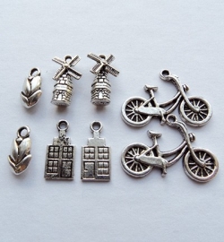 Marianne Design Charms-Dutch