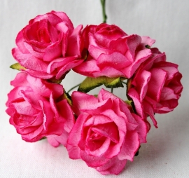 WILD ORCHID CRAFTS - Pink Paper Wild Roses 30mm - 5 stuks