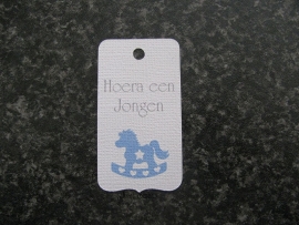 Label Hoera een Jongen Hobbelpaard 2