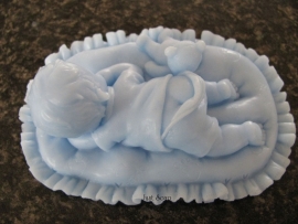 Baby op dekentje jongen