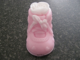 Baby schoentje met veters