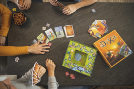 Dixit NL