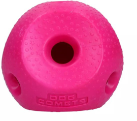 Dog Comets Treat Lock Ball