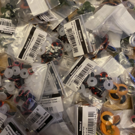 Doos met 176 verpakkingen veiligheidsoogjes