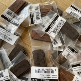 Opnaai labels Made by Oma - Gemaakt door oma (ca.450 stuks)