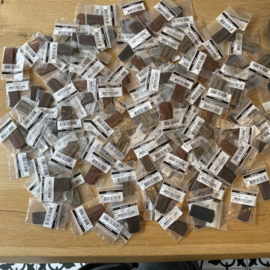 Opnaai labels Made by Oma - Gemaakt door oma (ca.450 stuks)