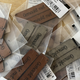 Opnaai labels Gemaakt met liefde (250 stuks)