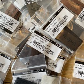 Opnaai labels Made by Oma - Gemaakt door oma (ca.450 stuks)