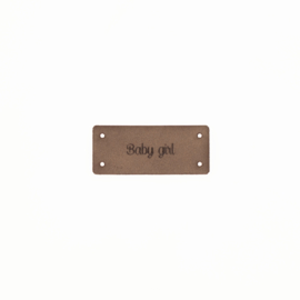 Leren label 15x35mm 'baby girl' Buckskin 3st.