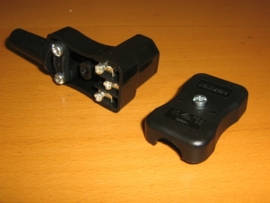 Verzilverde haakse IEC connectors