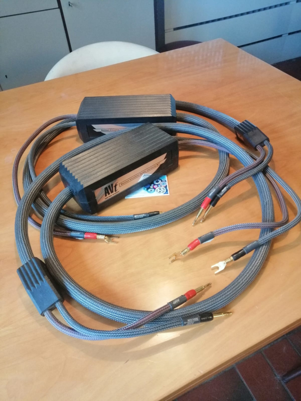 MIT AVt MA Speaker Cable single-wire 8 feet