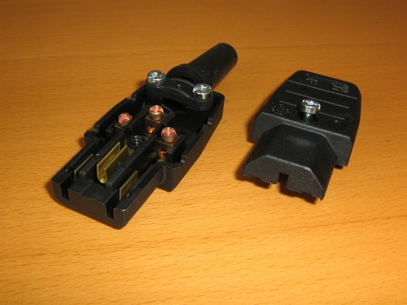 Martin Kaiser IEC connector